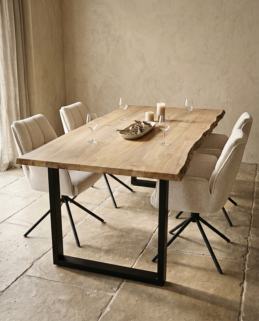 Houten eettafel outlet Larix Meubelen Kontich