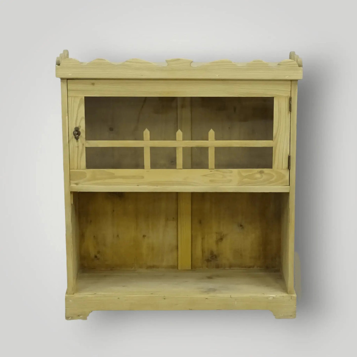 Antiek houten theekastje(s) - Larix - Meubelen.be