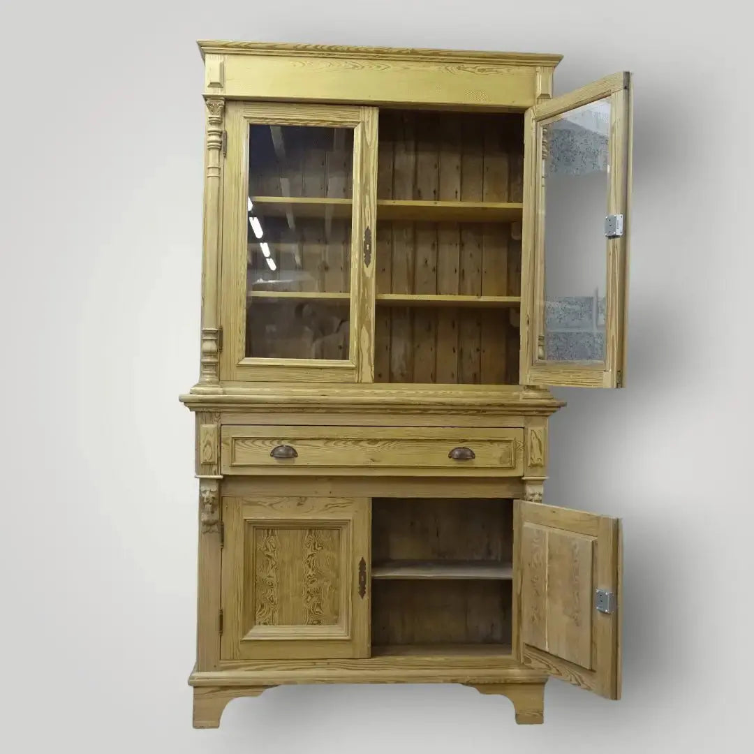 Antieke grenen vitrinekast(en) - Larix - Meubelen.be