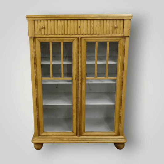 Antieke meidenkast(en) - Larix - Meubelen.be