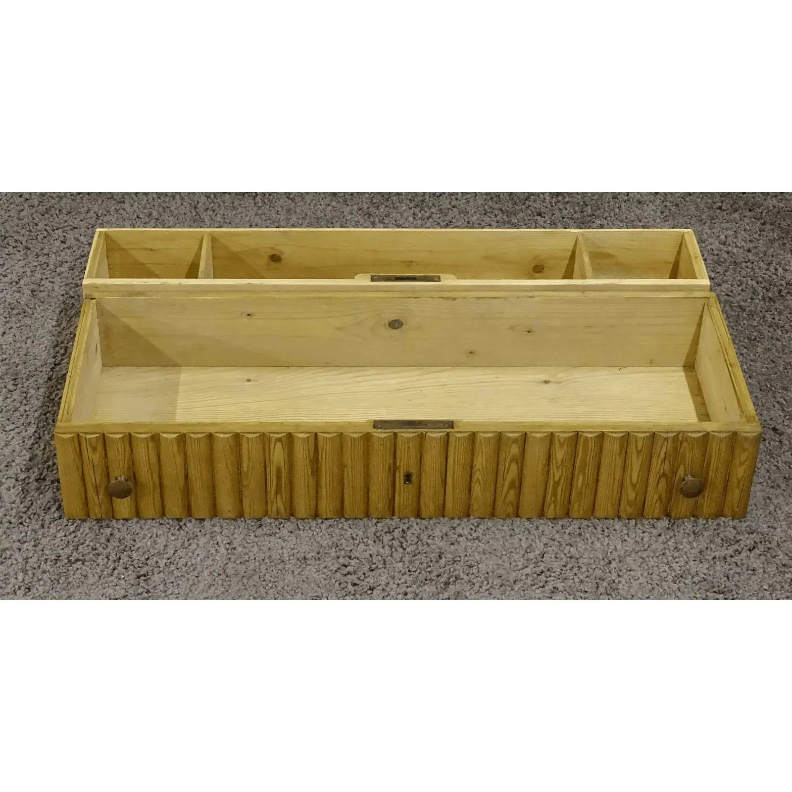 Antieke meidenkast(en) - Larix - Meubelen.be