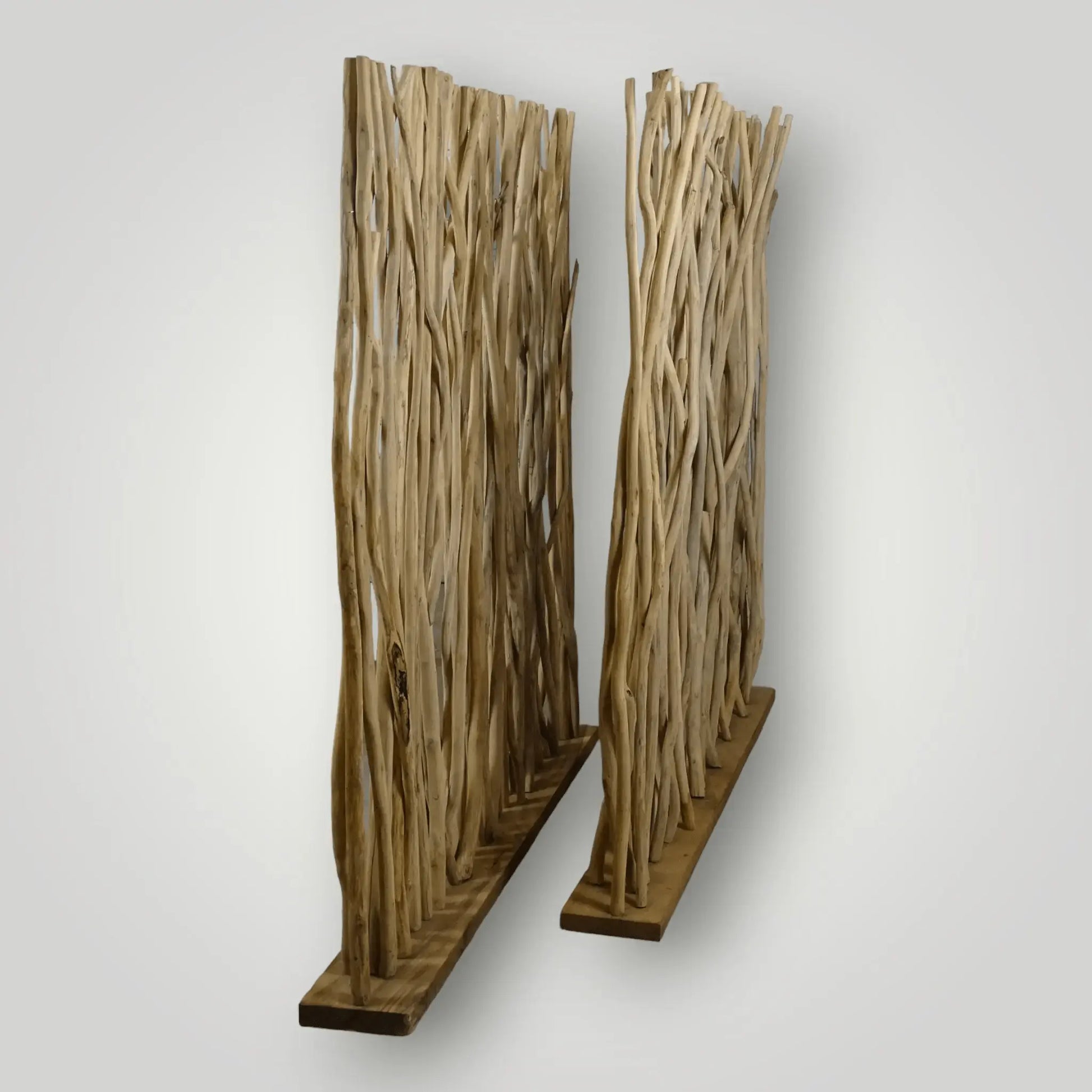 Bali - Breeze jungle wall (Suar houten kamerscherm) - Larix - Meubelen.be