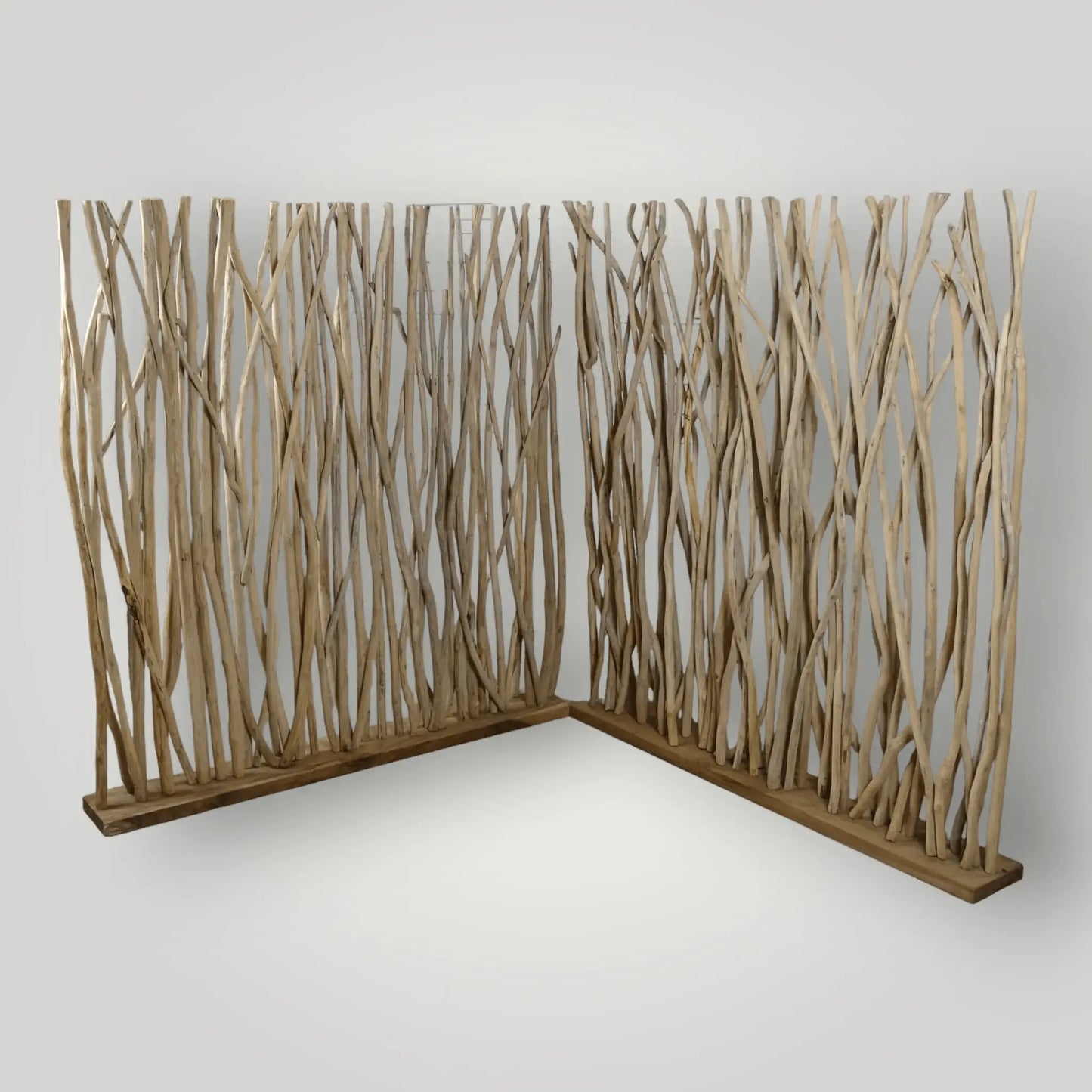 Bali - Breeze jungle wall (Suar houten kamerscherm) - Larix - Meubelen.be