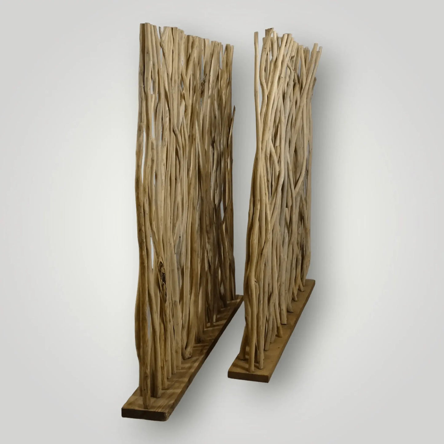 Bali - Breeze jungle wall (Suar houten kamerscherm) - Larix - Meubelen.be