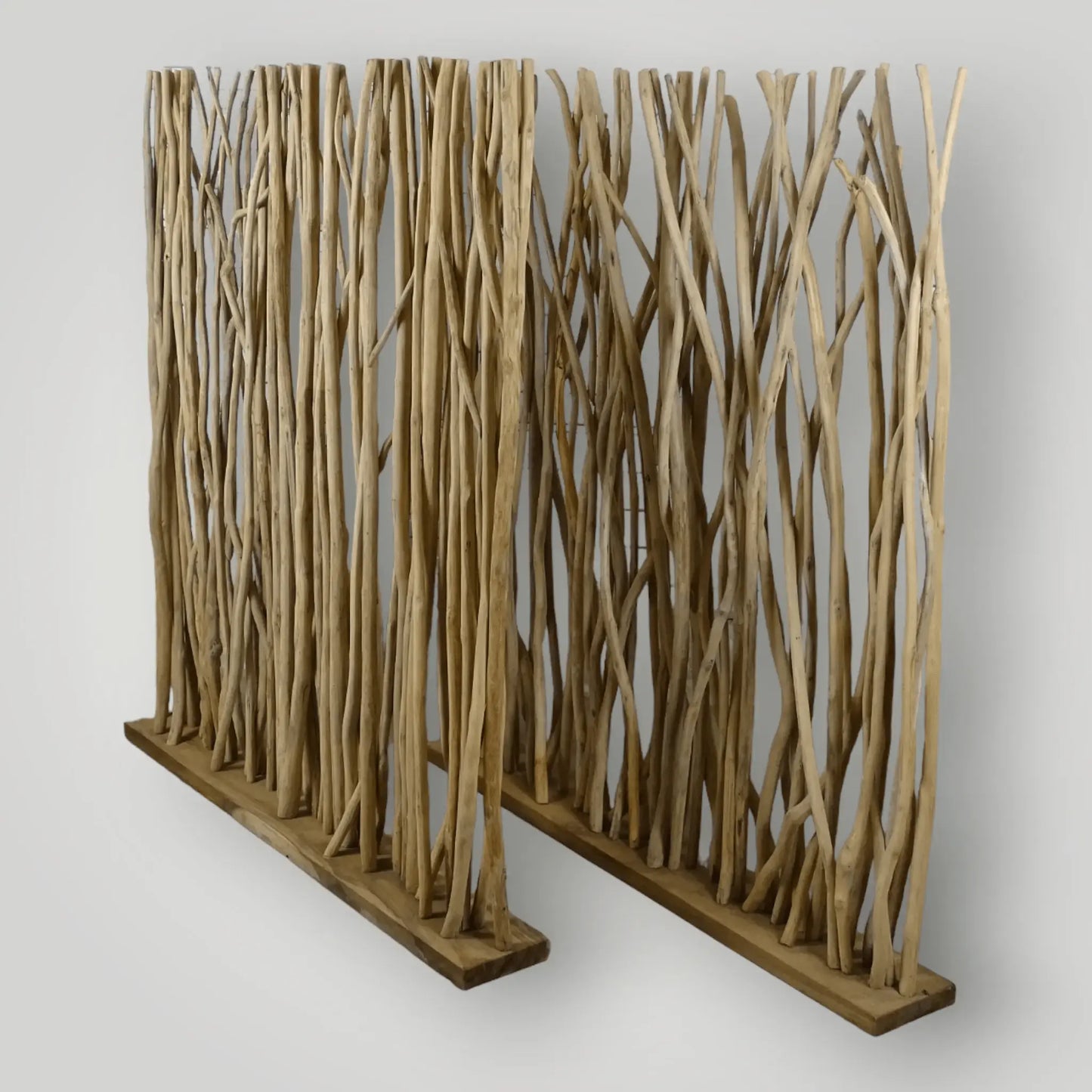 Bali - Breeze jungle wall (Suar houten kamerscherm) - Larix - Meubelen.be