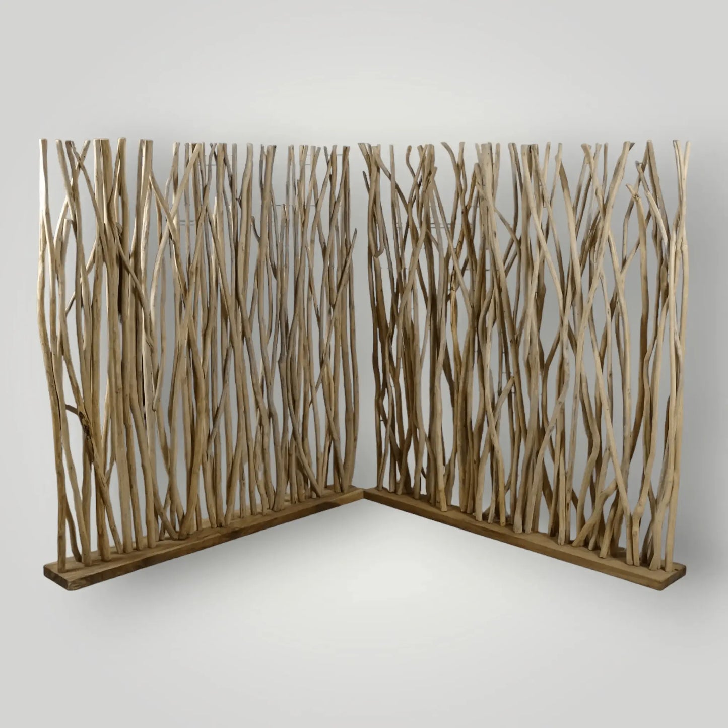 Bali - Breeze jungle wall (Suar houten kamerscherm) - Larix - Meubelen.be