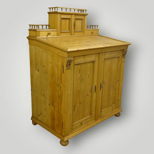 Old pine Sta bureau - Larix - Meubelen.be