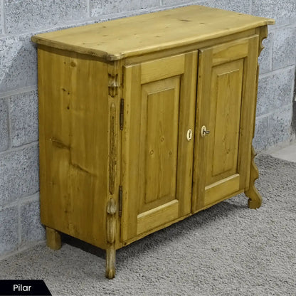 Old pine bijzetkastje(s) - Larix - Meubelen.be