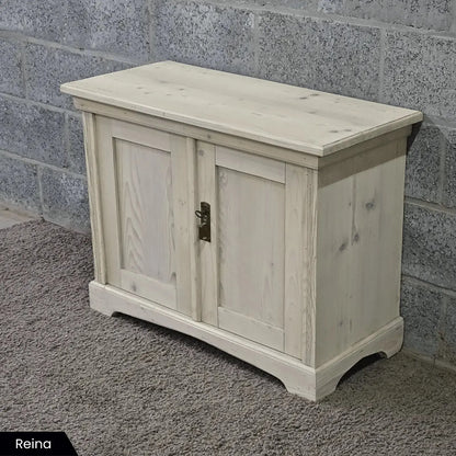 Old pine bijzetkastje(s) - Larix - Meubelen.be