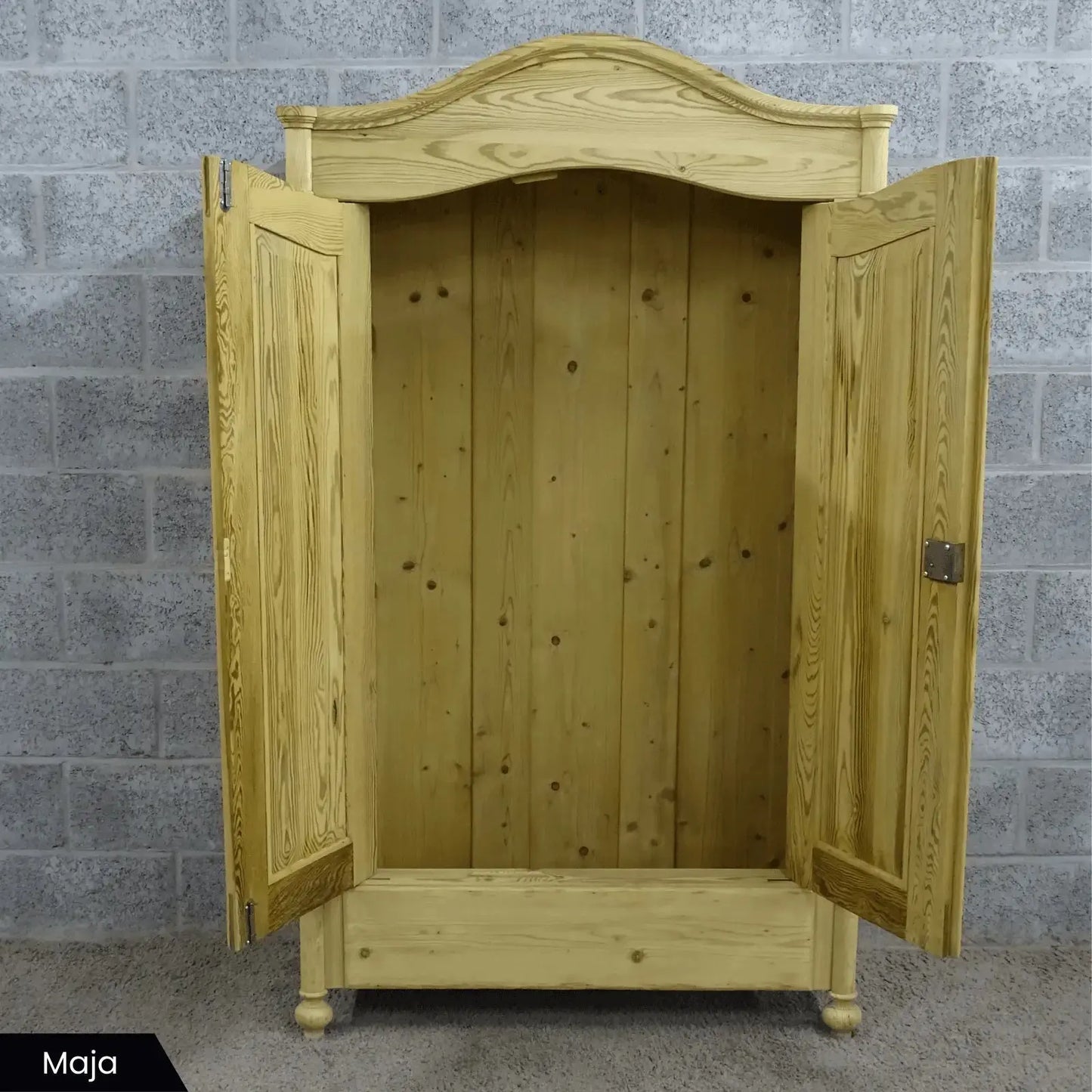 Oud grenen garderobekasten voor in de hal - Larix - Meubelen.be