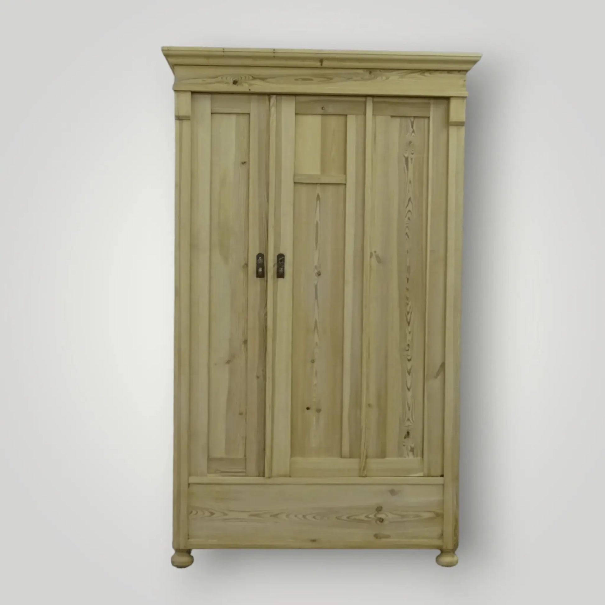 Oud grenen garderobekasten voor in de hal - Larix - Meubelen.be