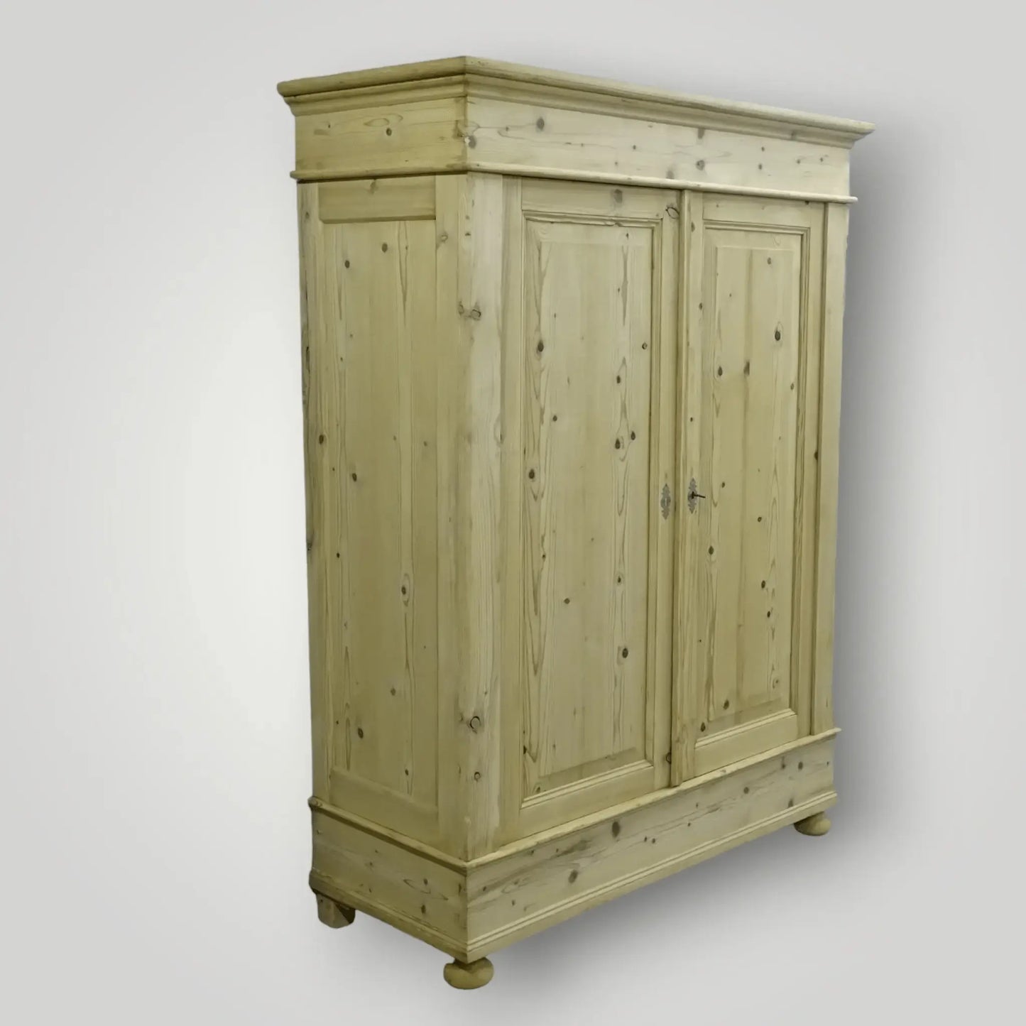 Oud grenen kledingkast(en) volledig demonteerbaar - Larix - Meubelen.be