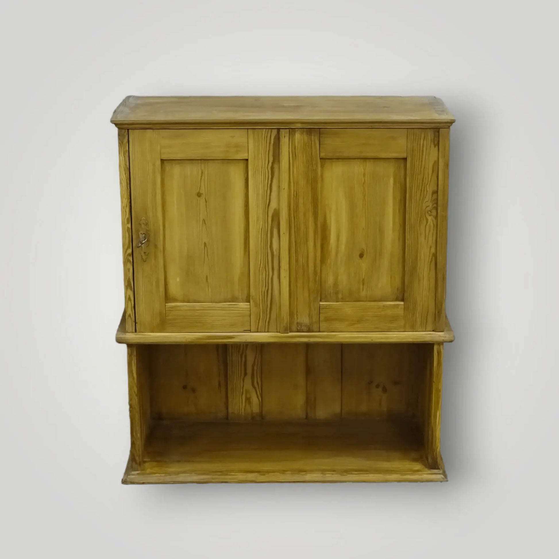 Oud hout (Old - Pine) hangkastje(s) - Larix - Meubelen.be