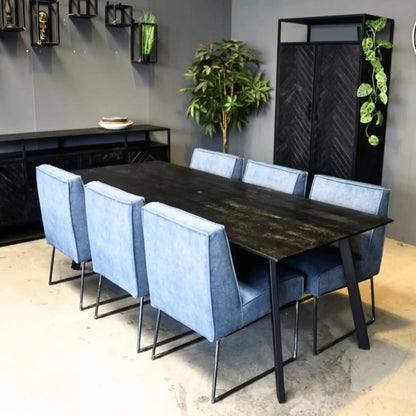 Rechte industriële eettafels uit de Berlin collectie - Larix - Meubelen.be