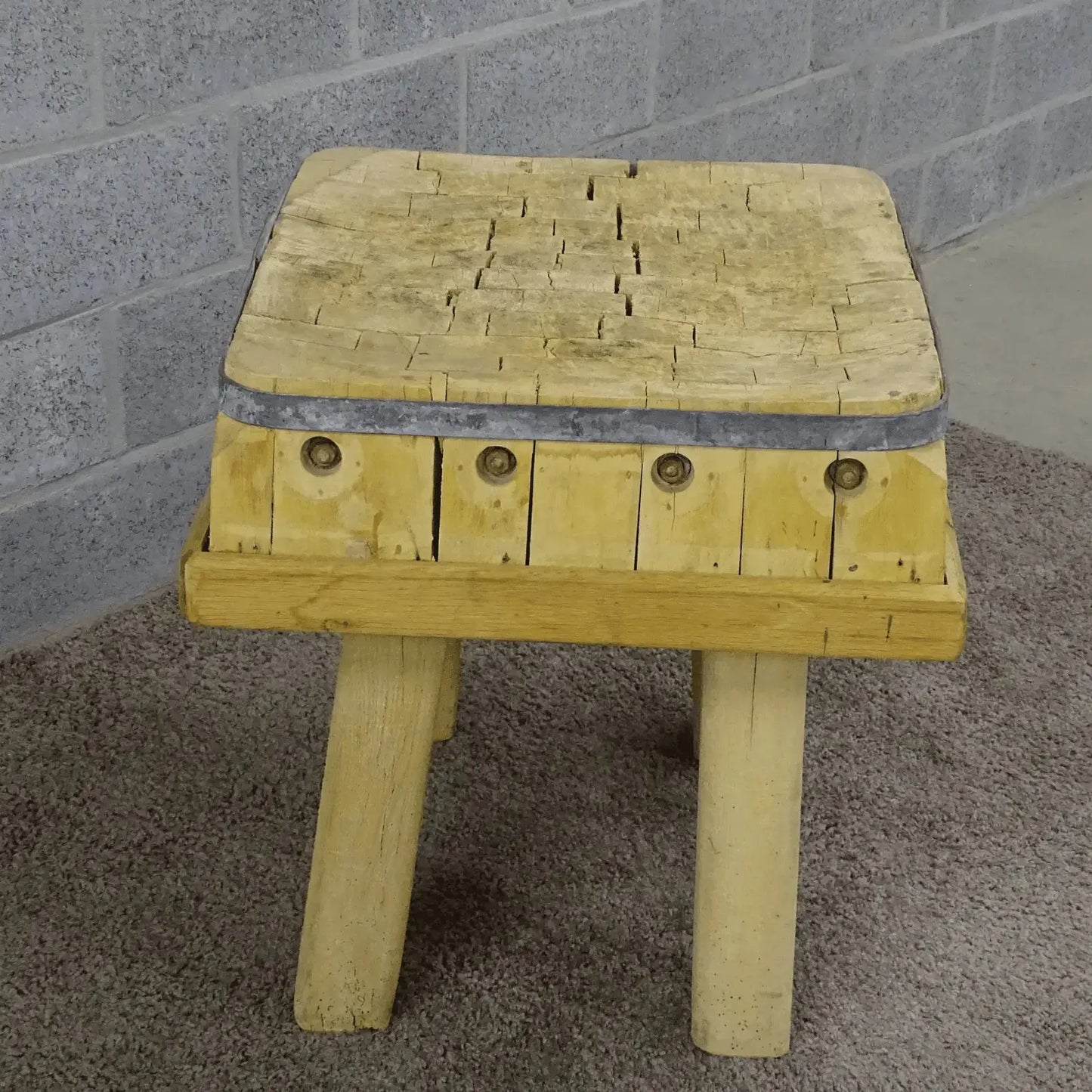 houten hakblok voor in de keuken (inclusief hamer) - Larix - Meubelen.be