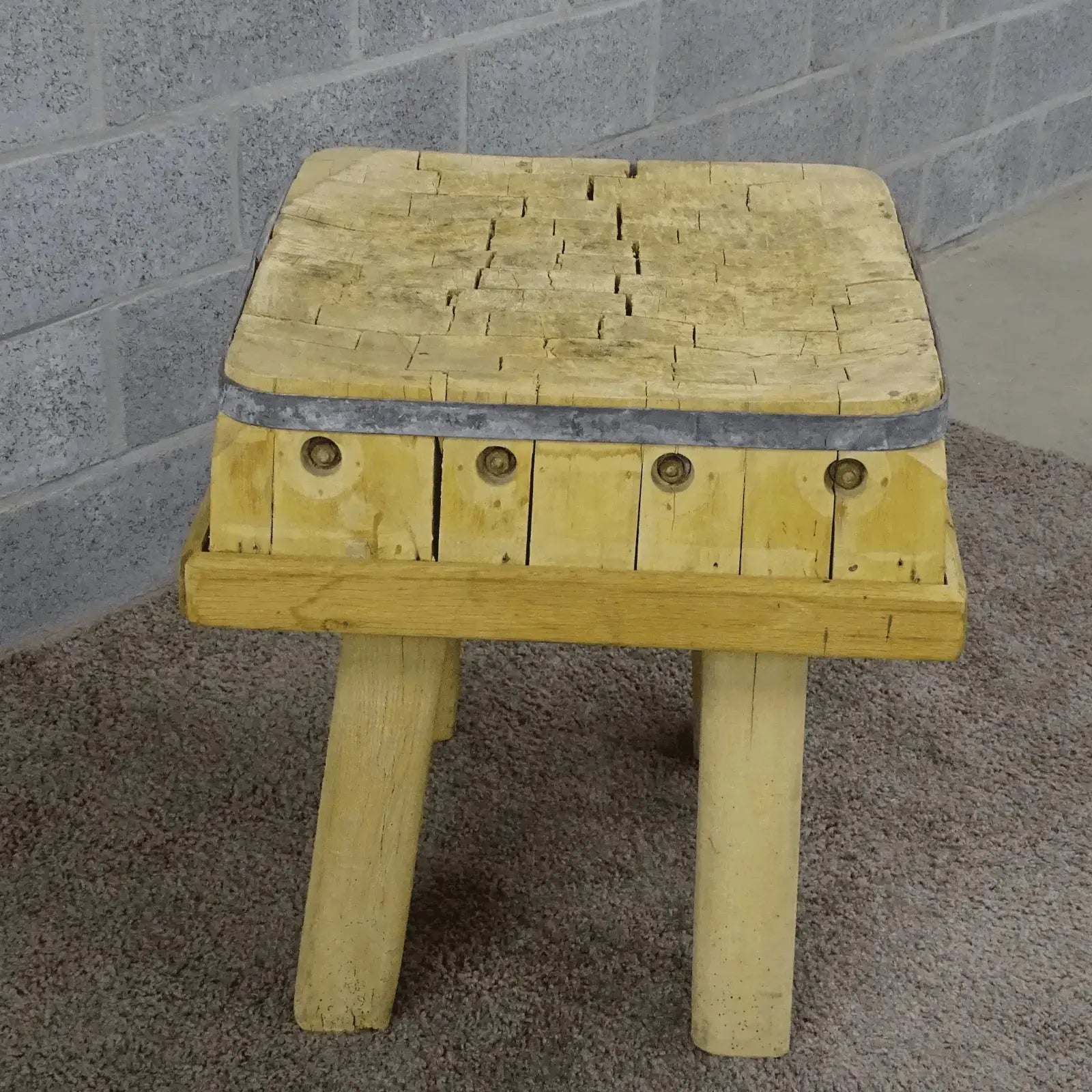 houten hakblok voor in de keuken (inclusief hamer) - Larix - Meubelen.be