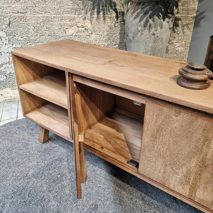 Mangohouten Tv - meubels uit de Bibi collectie 120cm - Larix - Meubelen.be